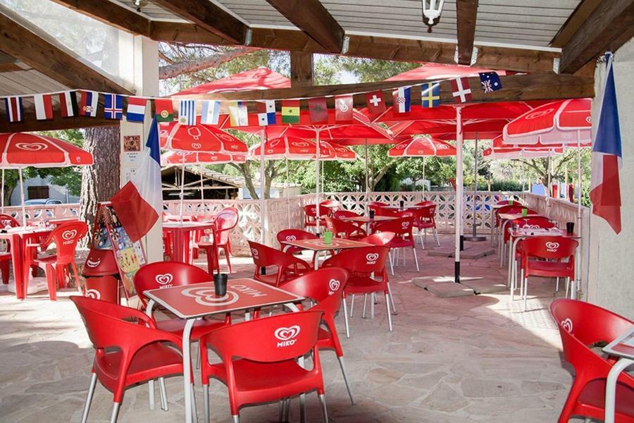 Camping Les Amandiers - Maeva Hotell Gallargues-le-Montueux Eksteriør bilde